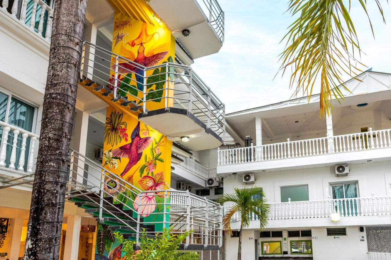 Hotel Manantial Мельгар Экстерьер фото