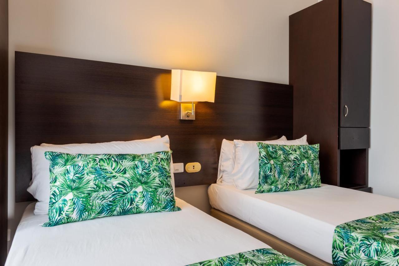 Hotel Manantial Мельгар Экстерьер фото